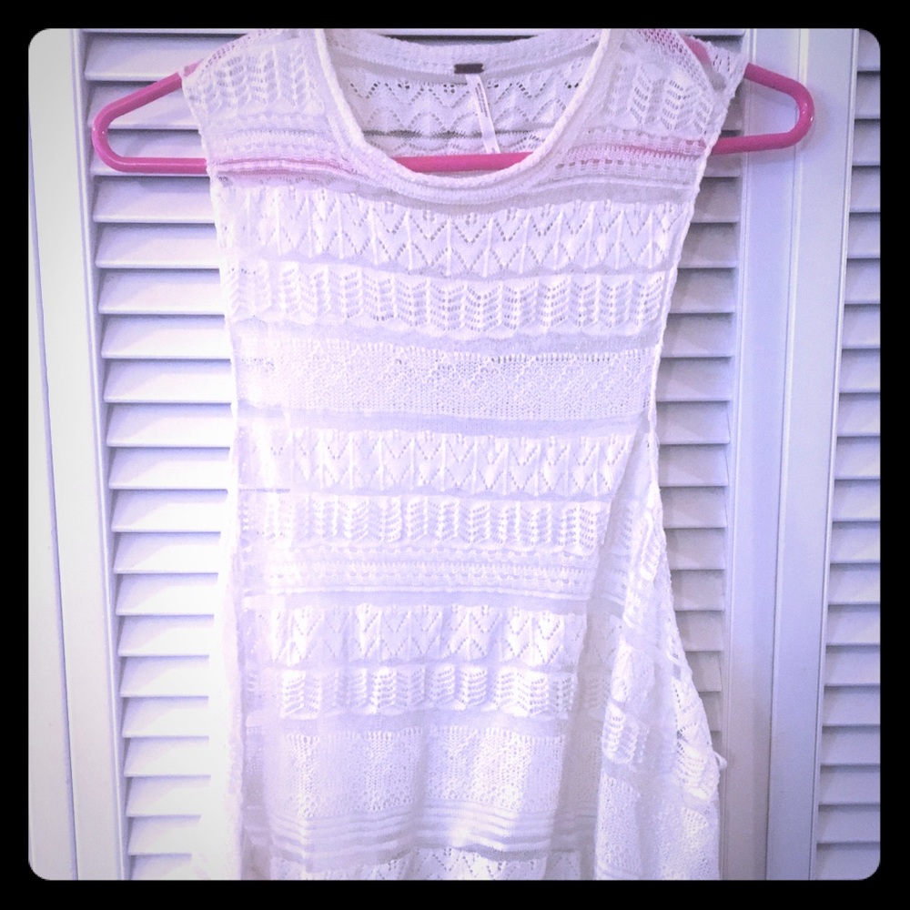 Cream side tie tank top